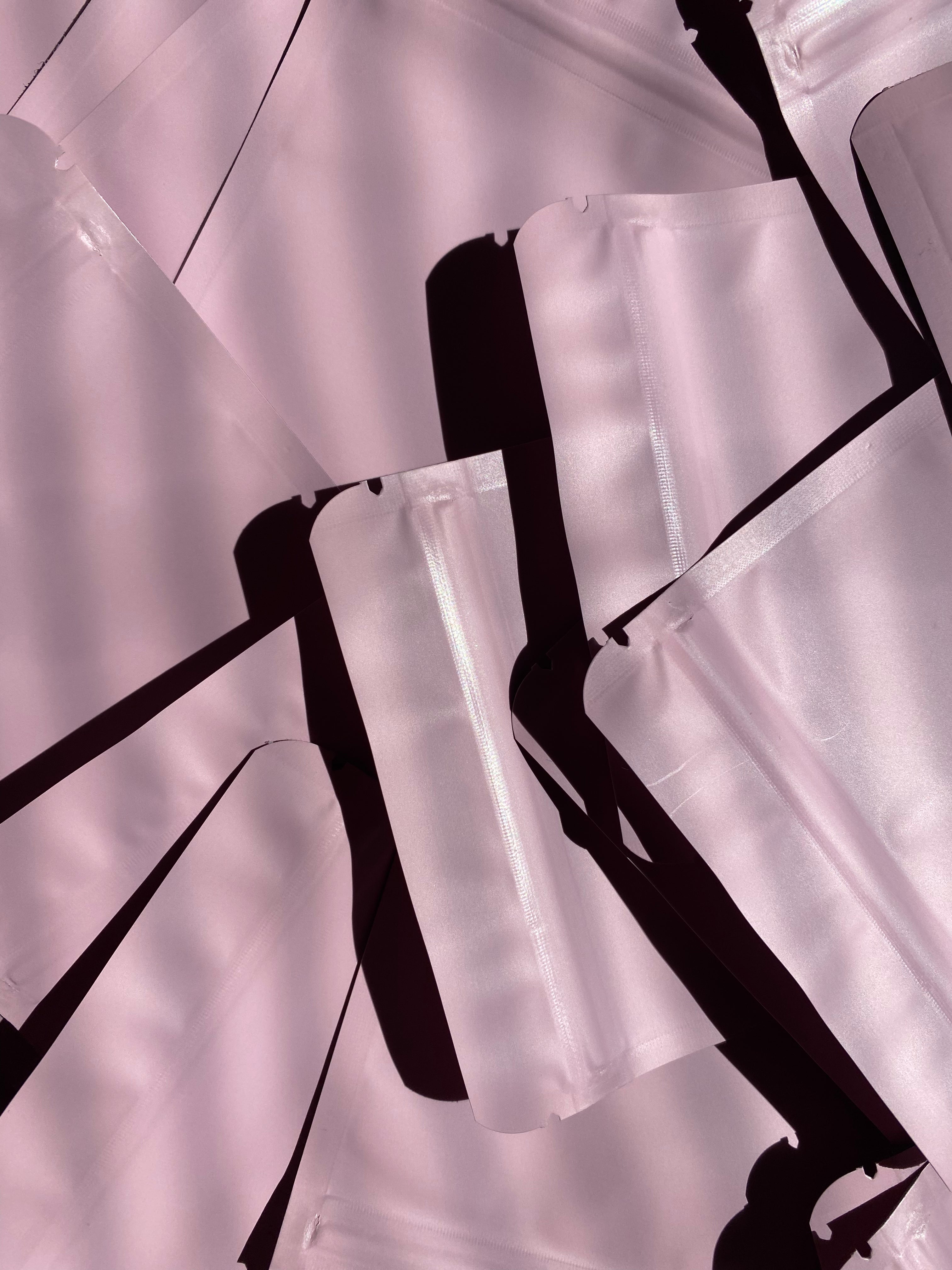 Clingy Little Secrets | Mystery Magnet Pack